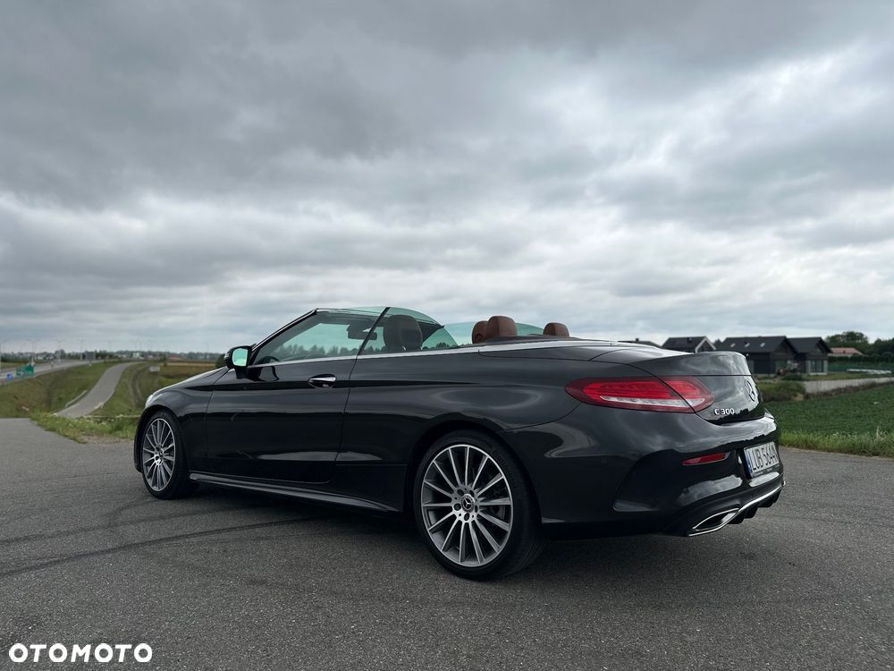 Mercedes-Benz Klasa C 300 9G-TRONIC - 3