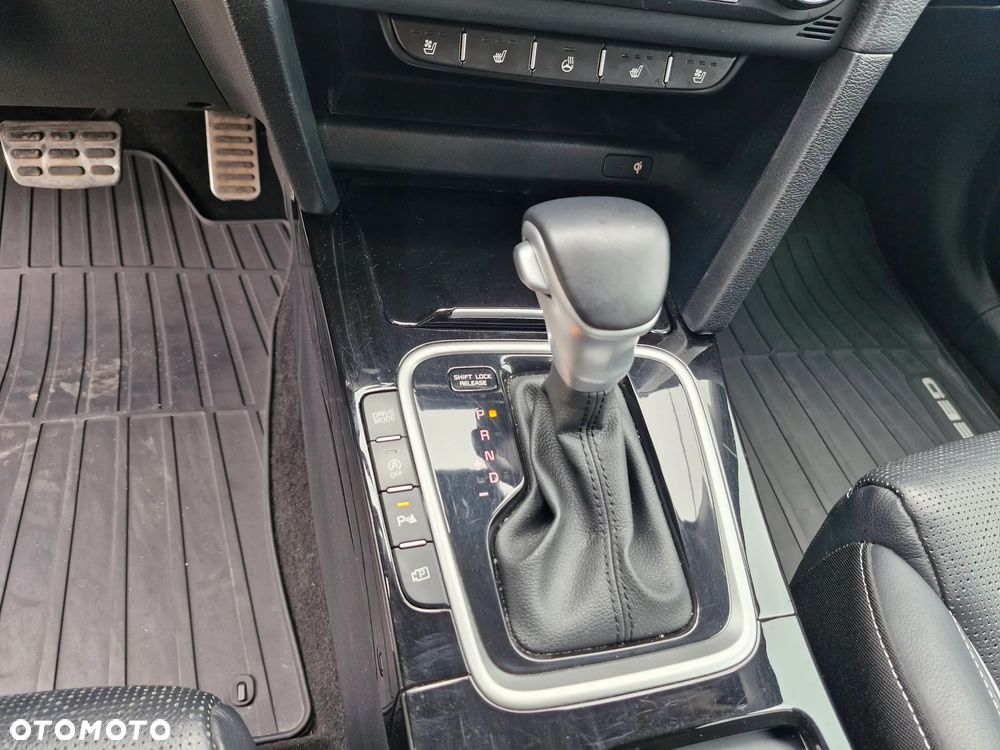 Kia XCeed 1.6 CRDi SCR L Business Line DCT - 14
