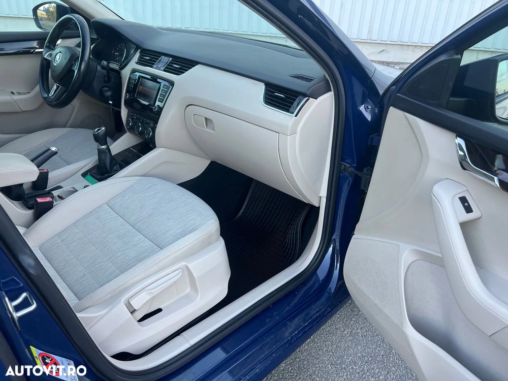 Skoda Octavia 1.6 TDI Ambition - 28