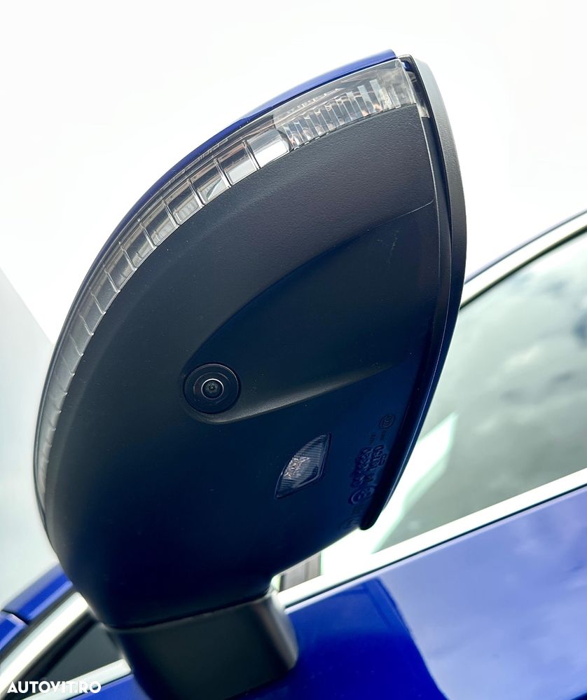 Volkswagen Passat 2.0 TDI DSG Highline - 16