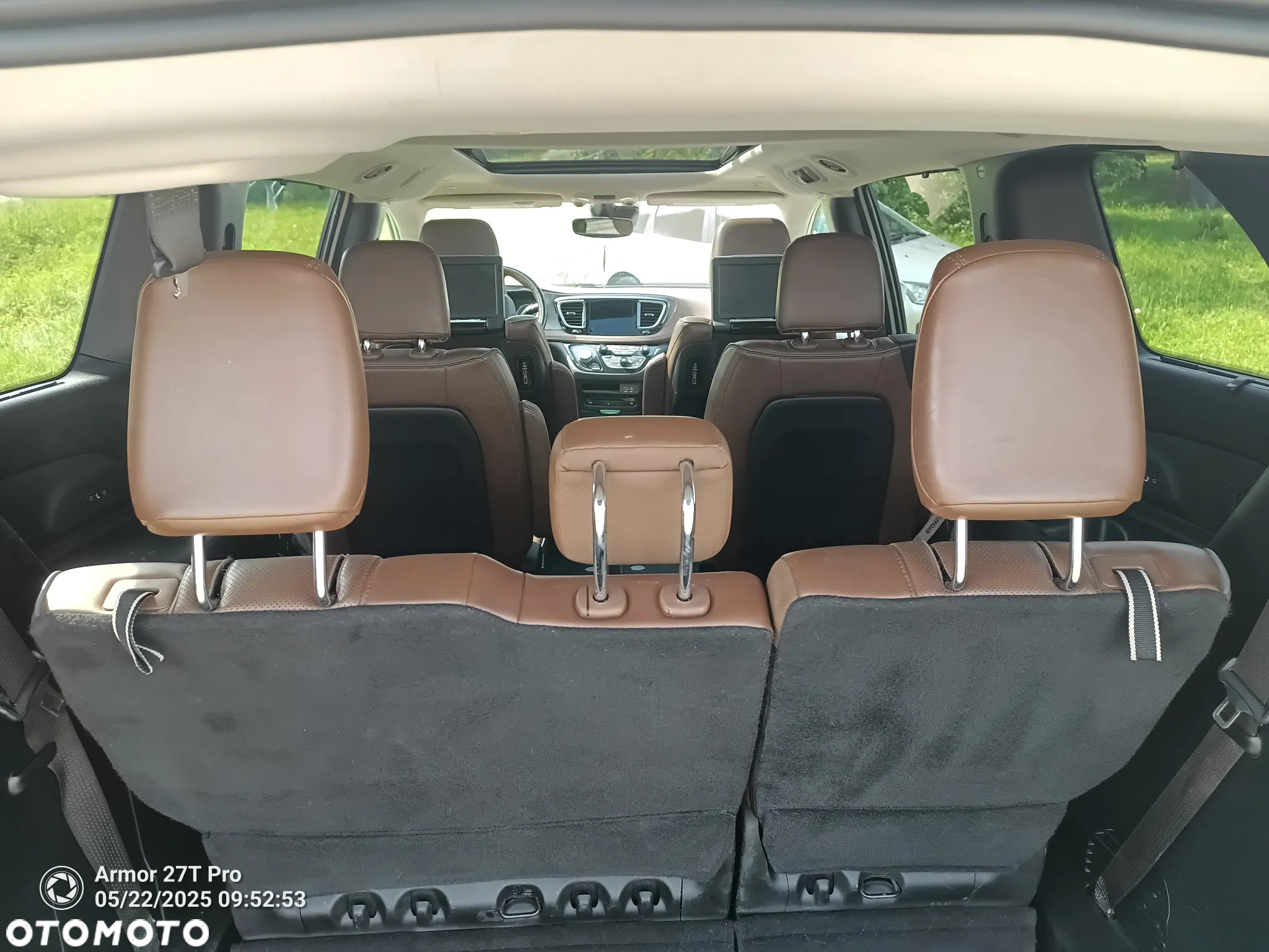 Chrysler Pacifica - 20