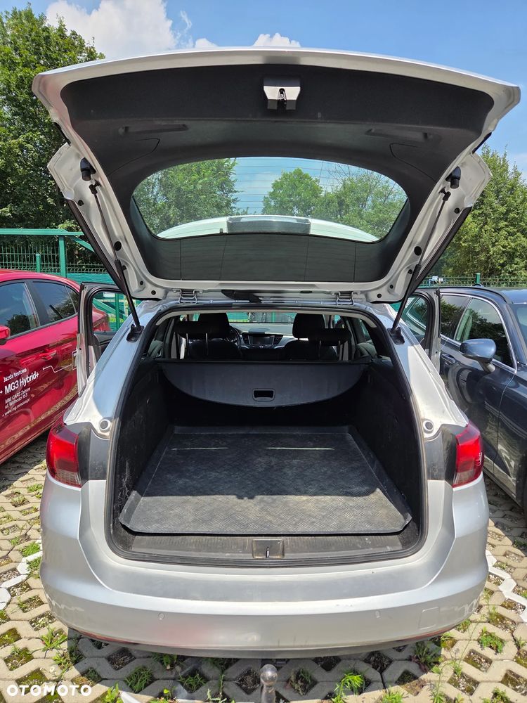 Opel Astra 1.5 D Start/Stop 2020 - 10