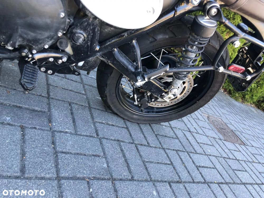 Suzuki GSX-R - 4