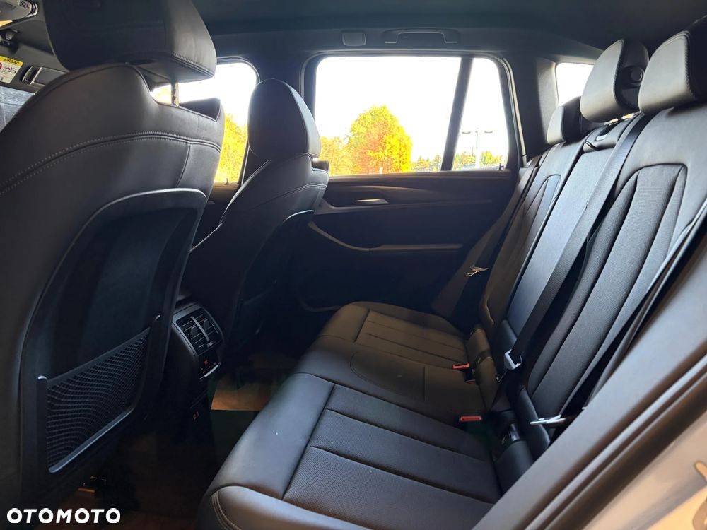 BMW X3 xM40d mHEV - 22