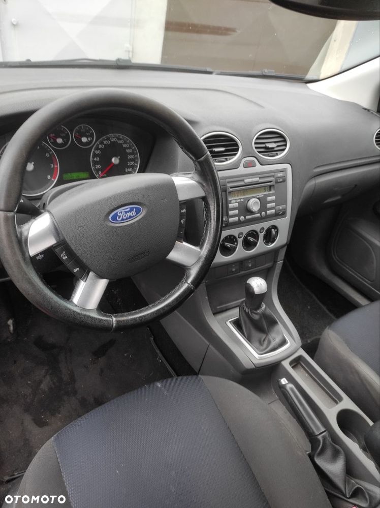 Ford Focus 2.0 Sport - 6
