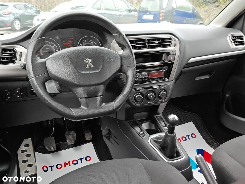 Peugeot 301 1.2 VTi/Pure Tech Allure - 6