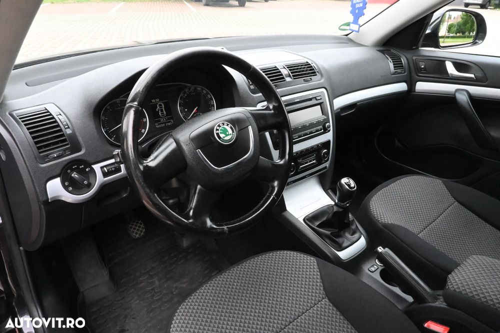Skoda Octavia 1.4 Elegance TSI - 8