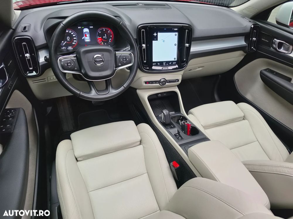 Volvo XC 40 D4 AWD Geartronic Inscription - 4