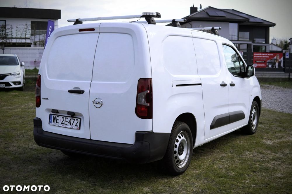 Opel Combo Van 1.2 Enjoy 110KM 4d Long - 9