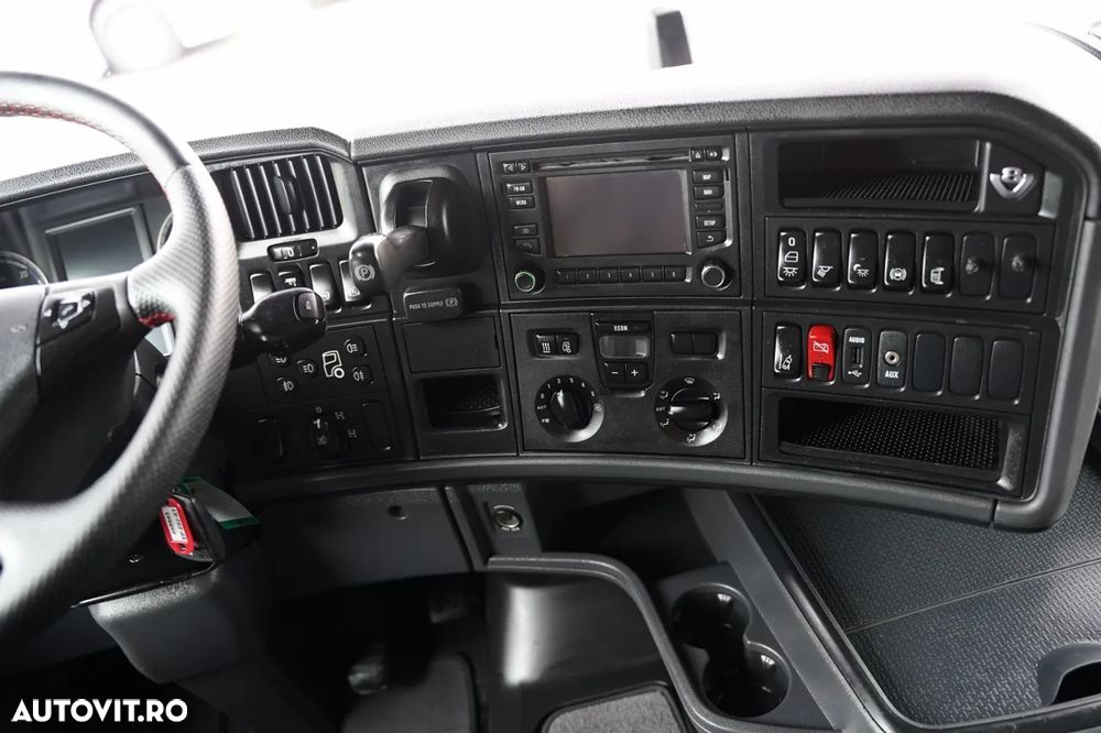 Scania R 580 / V8 / 6x4 / GVM: 95.000 KG / I-PARK COOL/ OPTICRUISE / REMORCĂ TRACTOR 3 AXIE - 31
