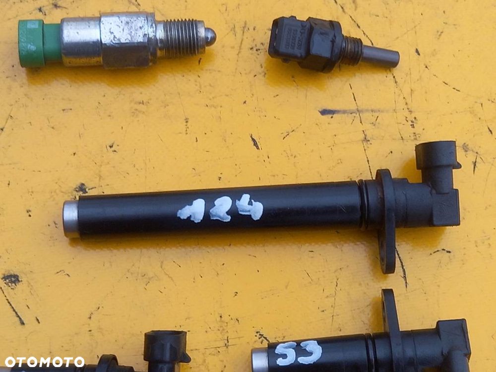 Czujniki elektrozawory skrzyni Deutz Fahr Agrotron 180.7 Profiline - 7