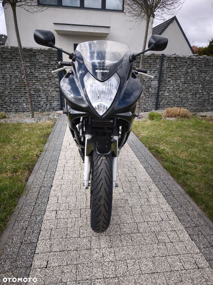 Suzuki GS - 10