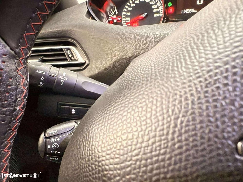 Peugeot 308 SW 1.5 BlueHDi GT Line - 17