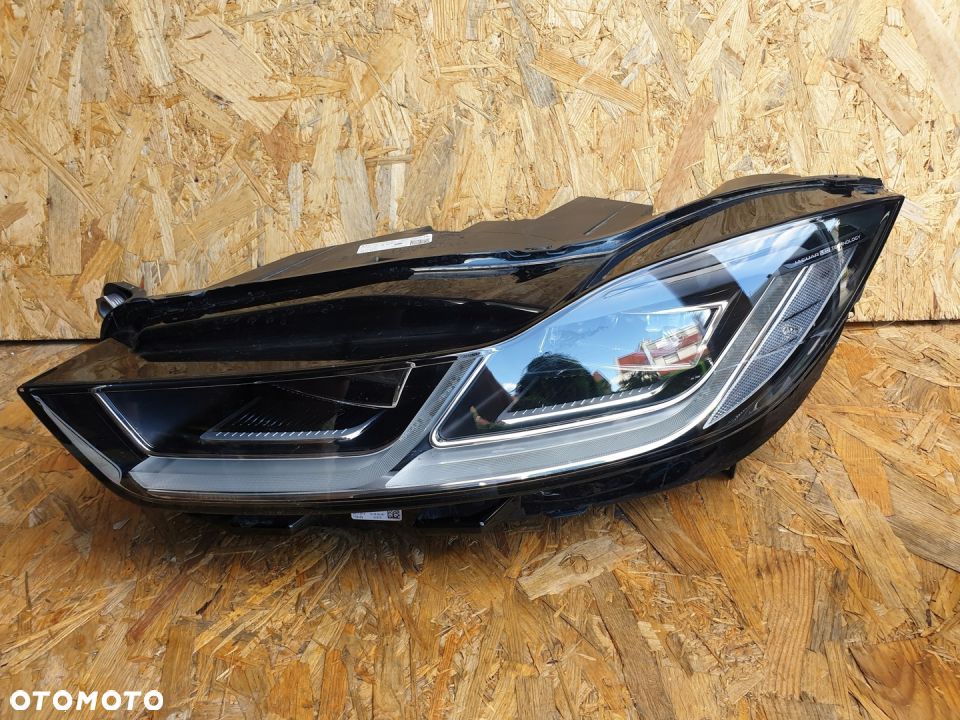 JAGUAR I-PACE LAMPA LED LAMPA LEWA IPACE X590 - 1