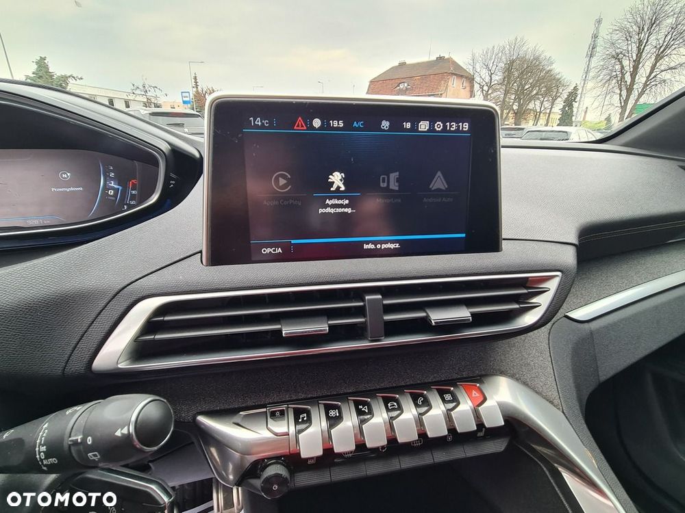 Peugeot 5008 1.5 BlueHDi Allure Pack S&S EAT8 - 19