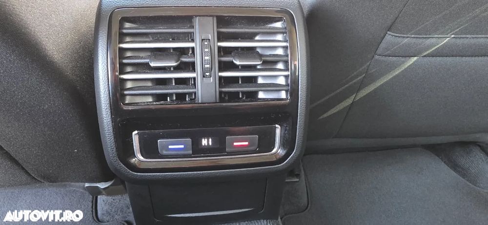 Volkswagen Passat - 15