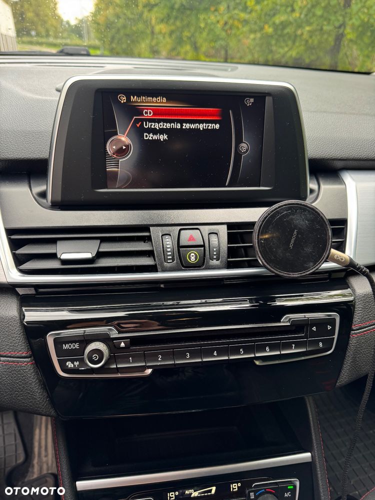 BMW Seria 2 220d Sport Line - 6