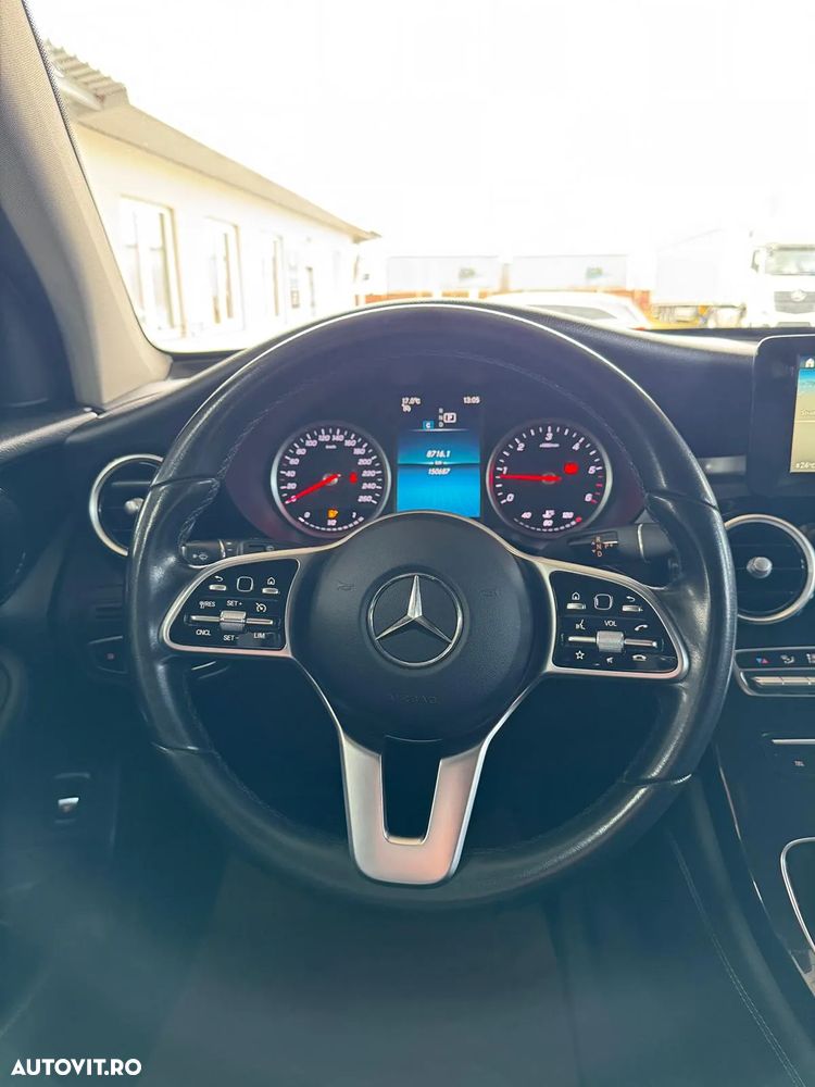 Mercedes-Benz GLC - 13
