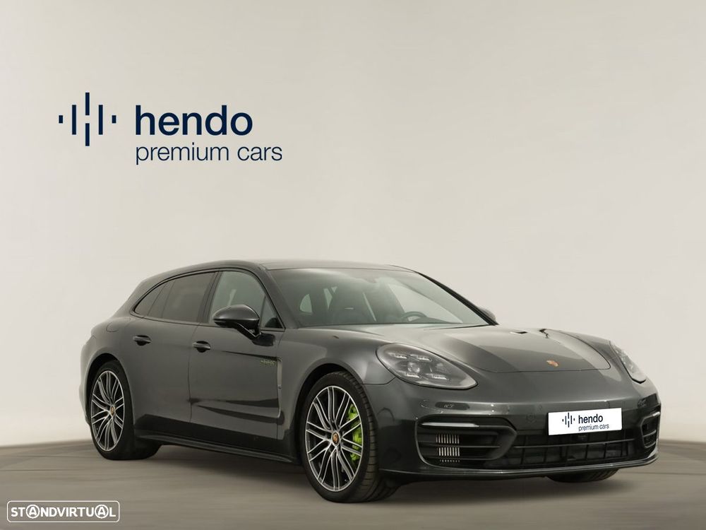 Porsche Panamera Sport Turismo 4 E-Hybrid - 2