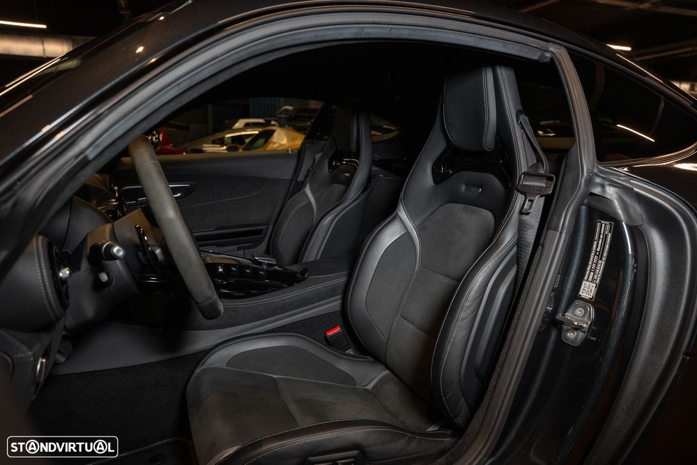 Mercedes-Benz AMG GT R - 20