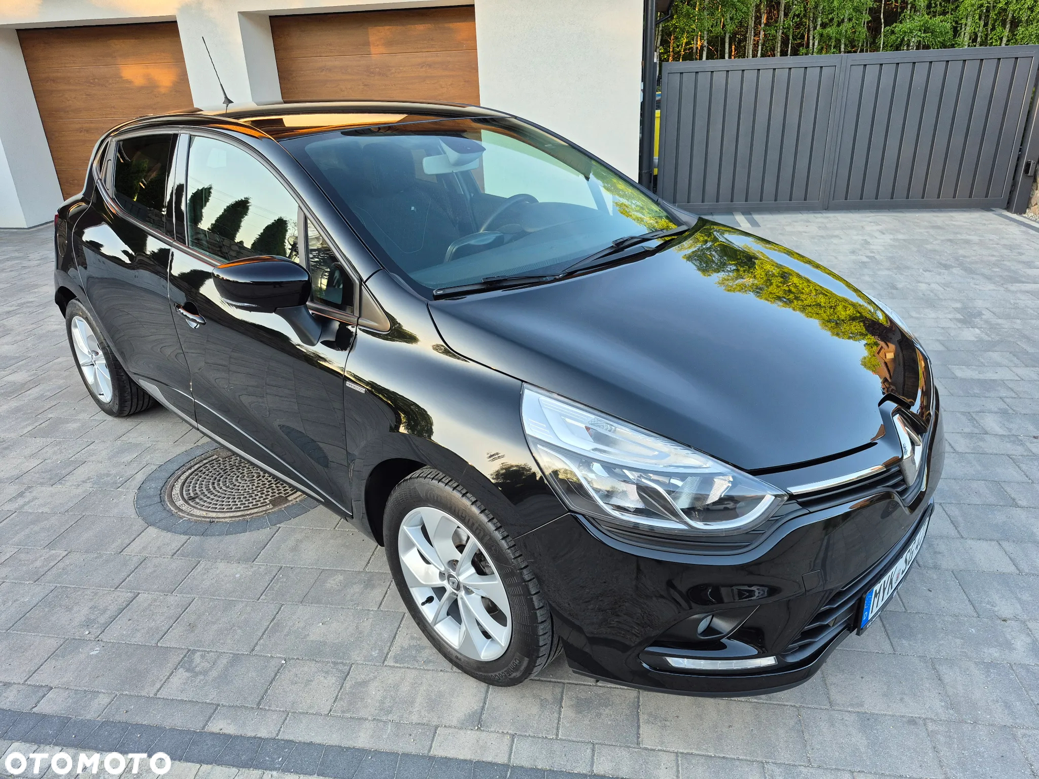 Renault Clio 1.2 16V 75 LIMITED - 2