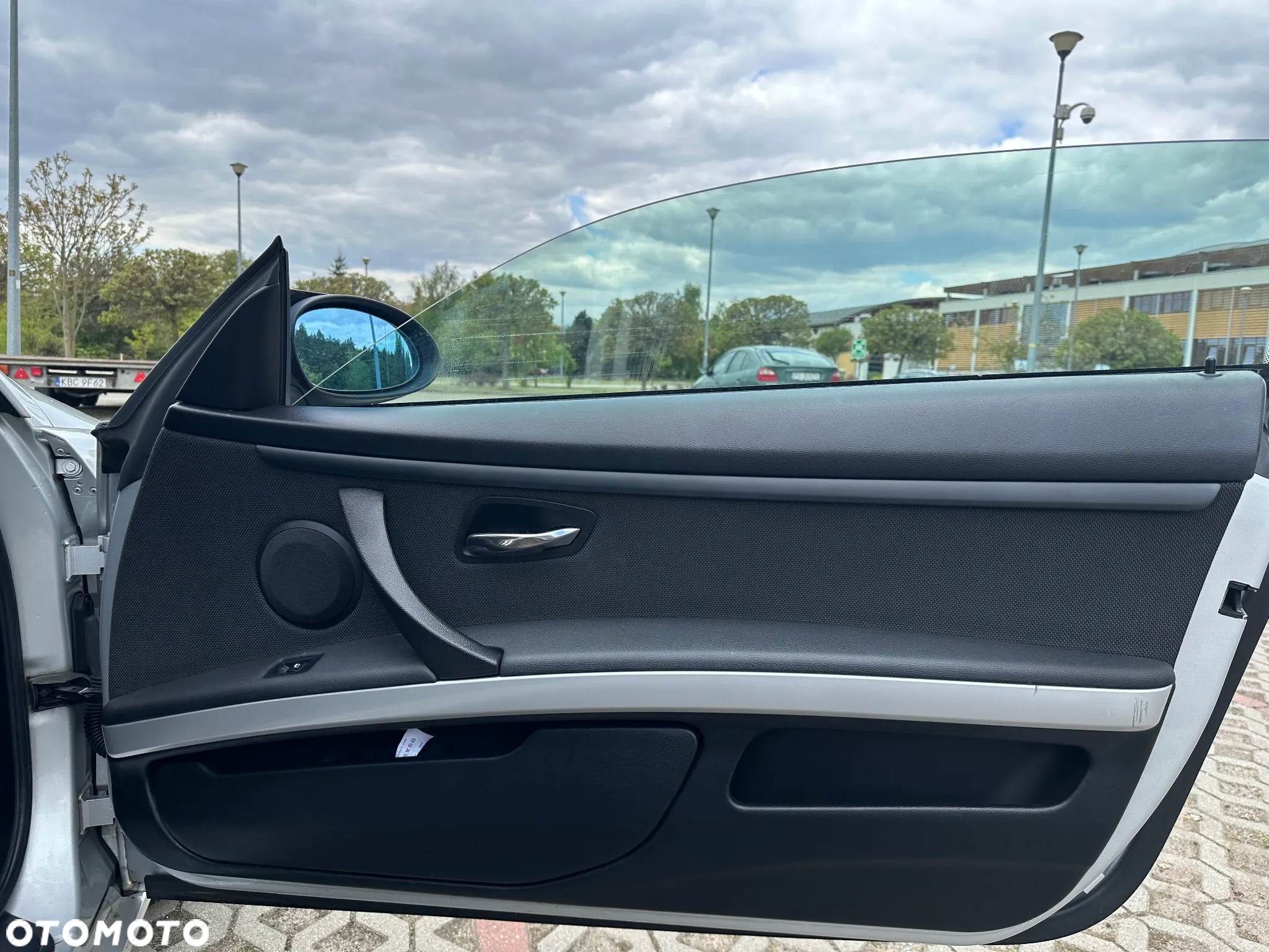 BMW Seria 3 320i Coupe - 21