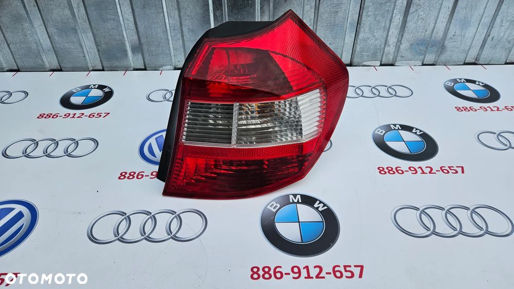 BMW 1 E87 2004-2007 Kompletna lampa tył prawy Lampa tylna prawa 6924502 EUROPA - 1