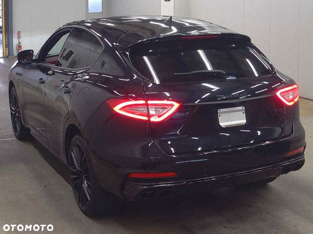 Maserati Levante Trofeo - 3