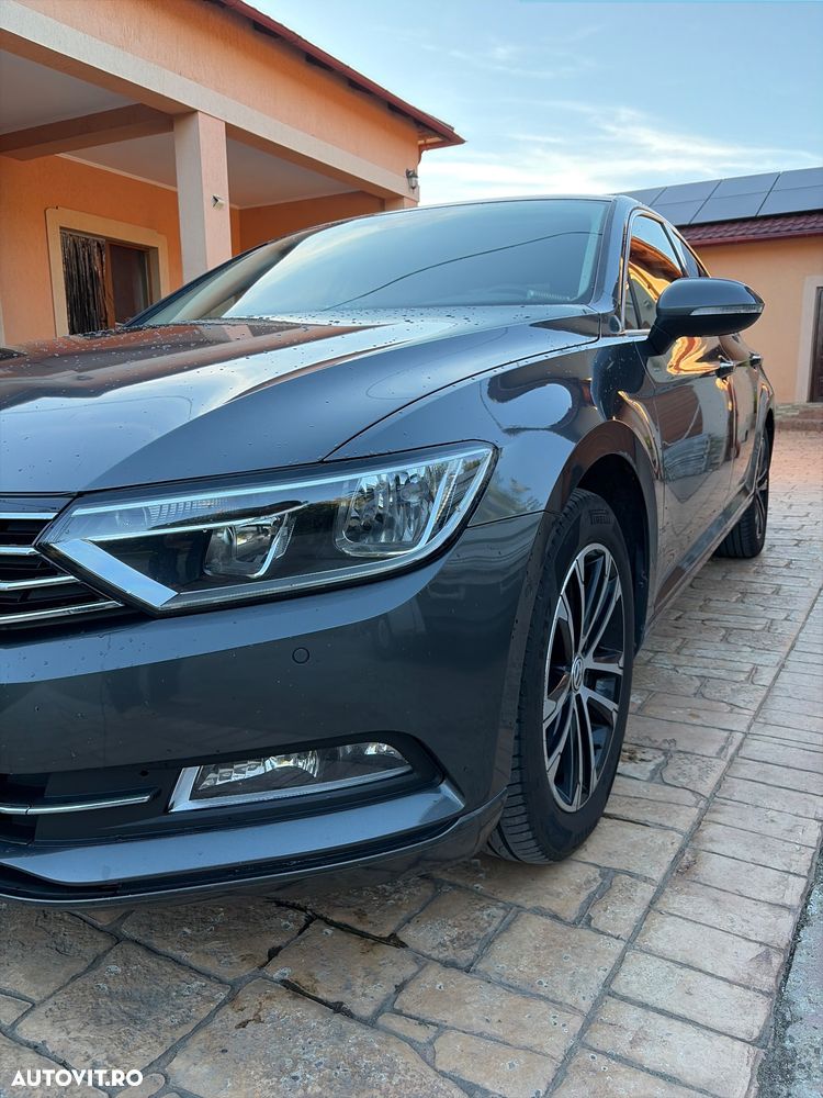 Volkswagen Passat - 17