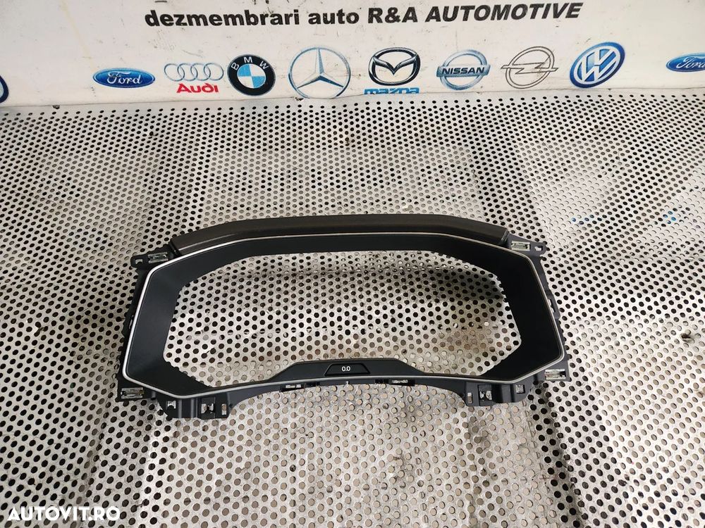 Ornament Rama Ceasuri Bord Vw T-Roc Dezmembrez Vw T-Roc - Dezmembrari Arad - 5