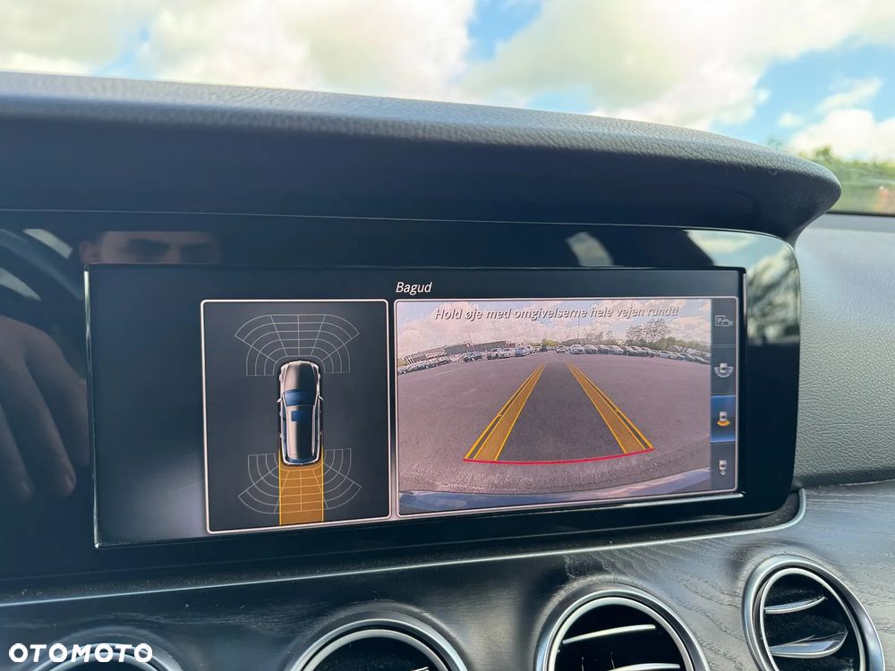 Mercedes-Benz Klasa E 220 d 4-Matic 9G-TRONIC - 13