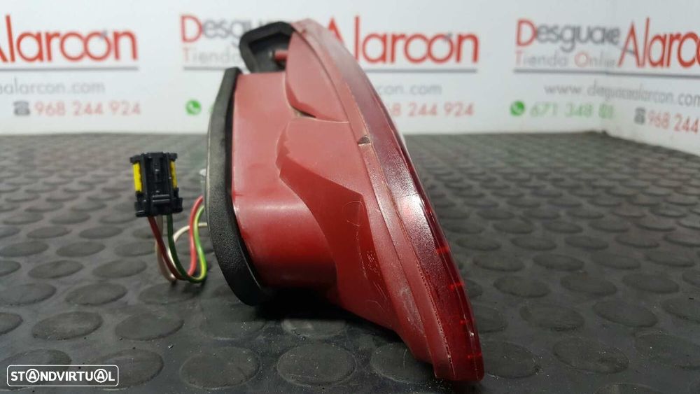 FAROLIM TRASEIRO DIREITO PEUGEOT 607 (S2) DIAMANTE PACK - 5