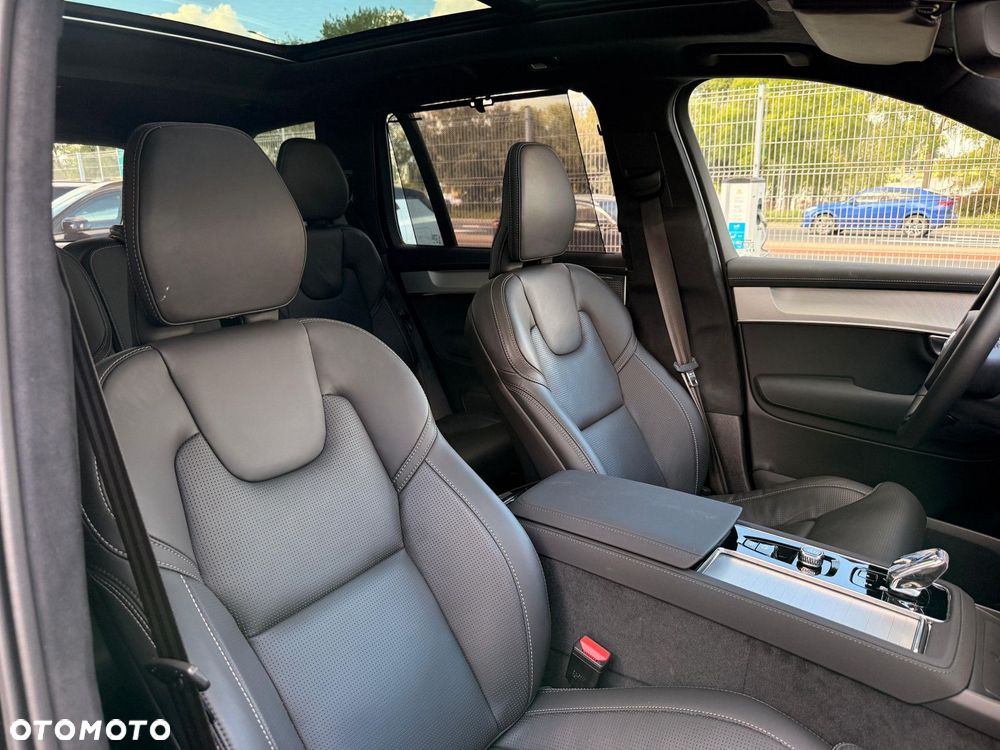 Volvo XC 90 - 27