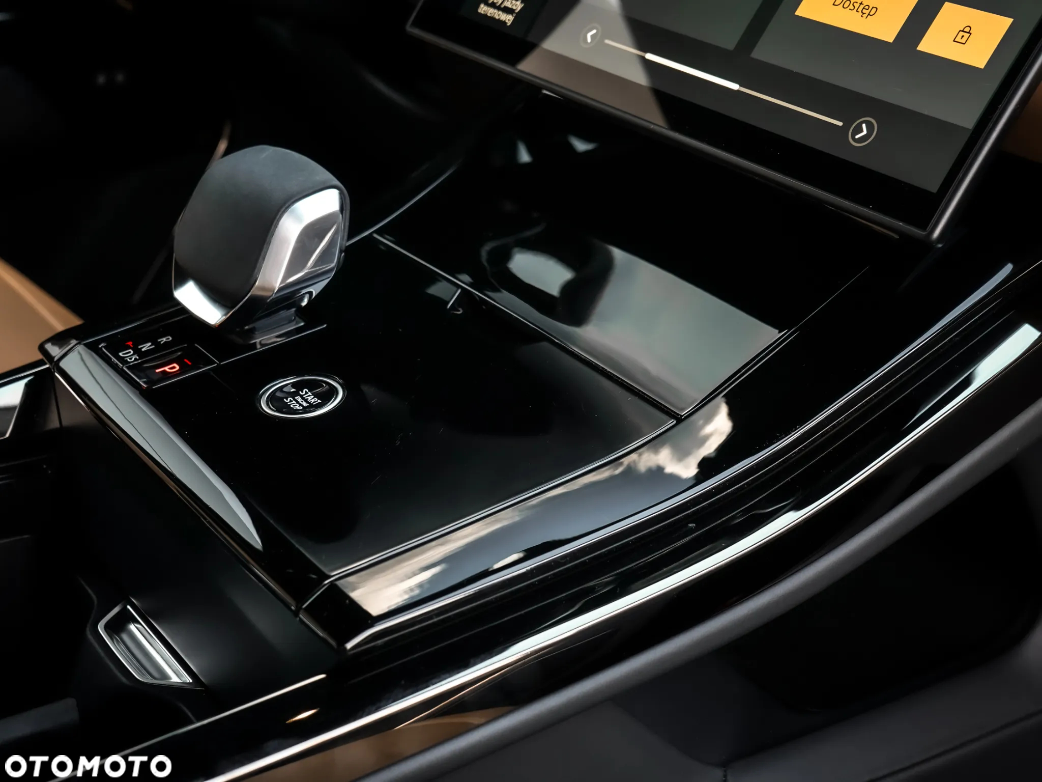 Land Rover Range Rover Sport ver-s-3-0-p550e-phev-autobiography - 25