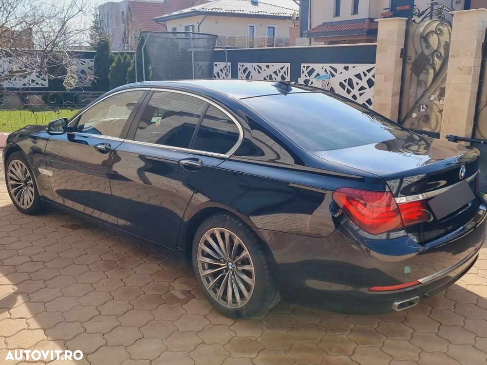 BMW Seria 7 750d xDrive - 6