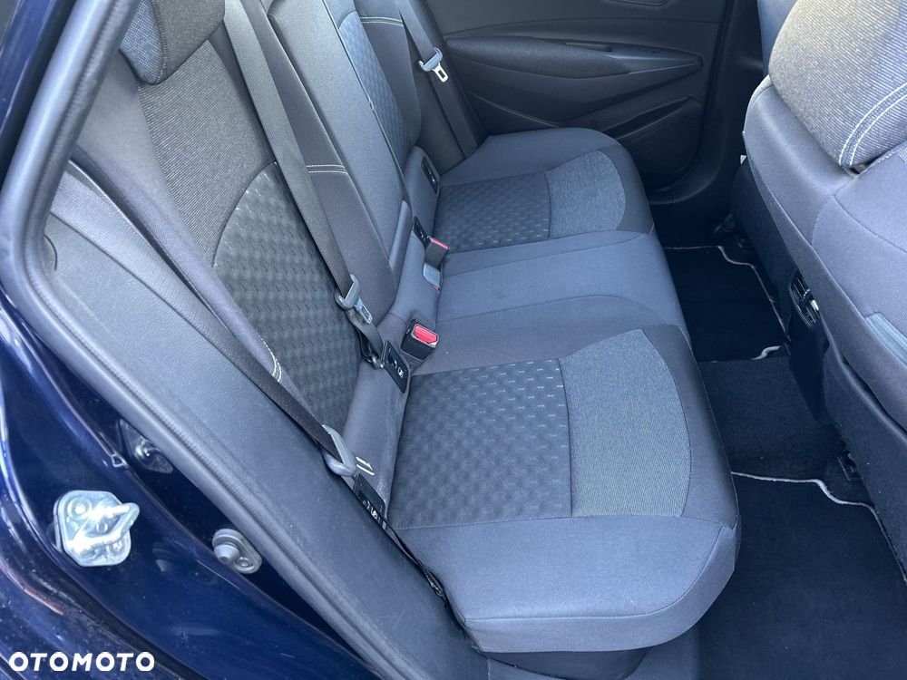 Toyota Corolla 1.8 Hybrid Comfort - 18