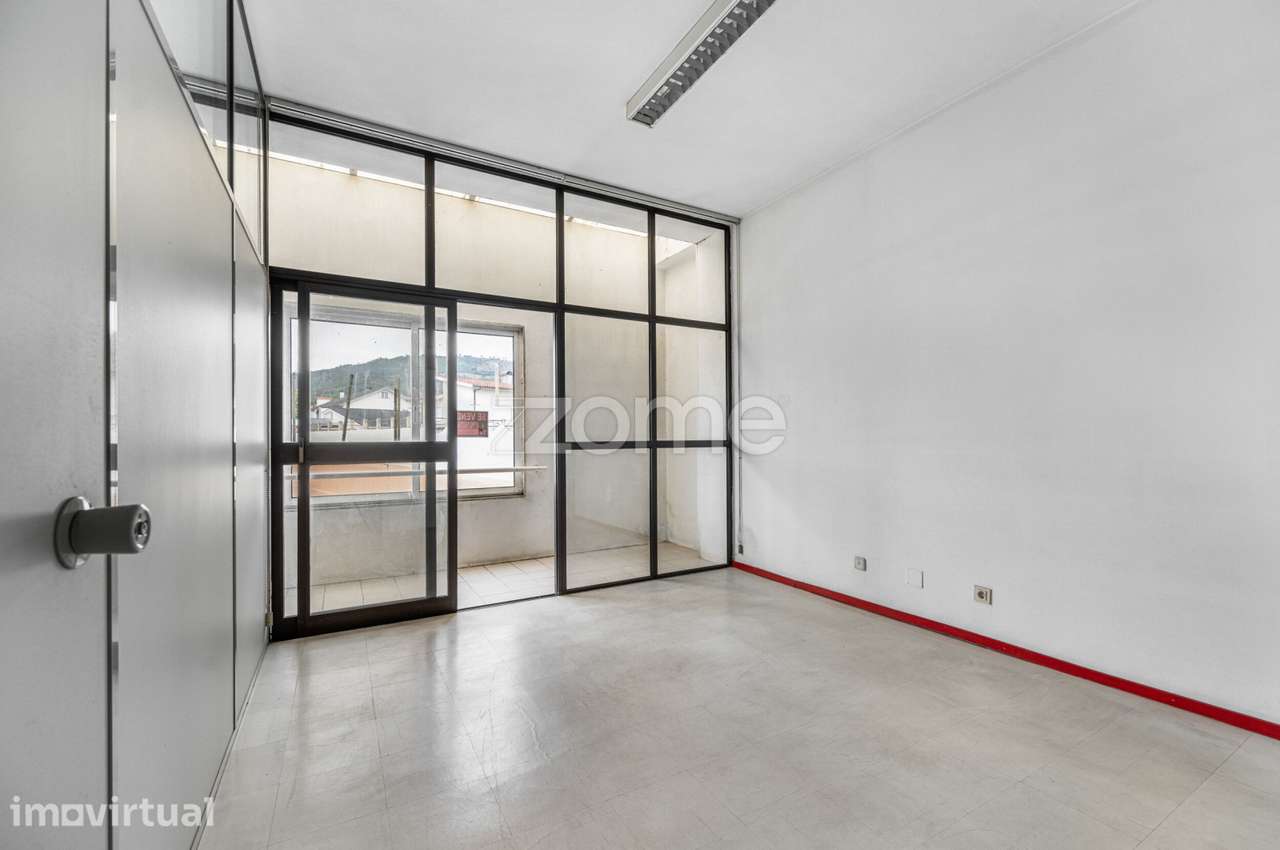 Escritório com 82 m² | Centro Comercial da Estação | Viana do Caste... - Grande imagem: 5/15