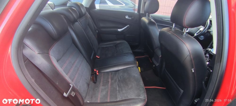 Ford Mondeo 2.5 Titanium - 6