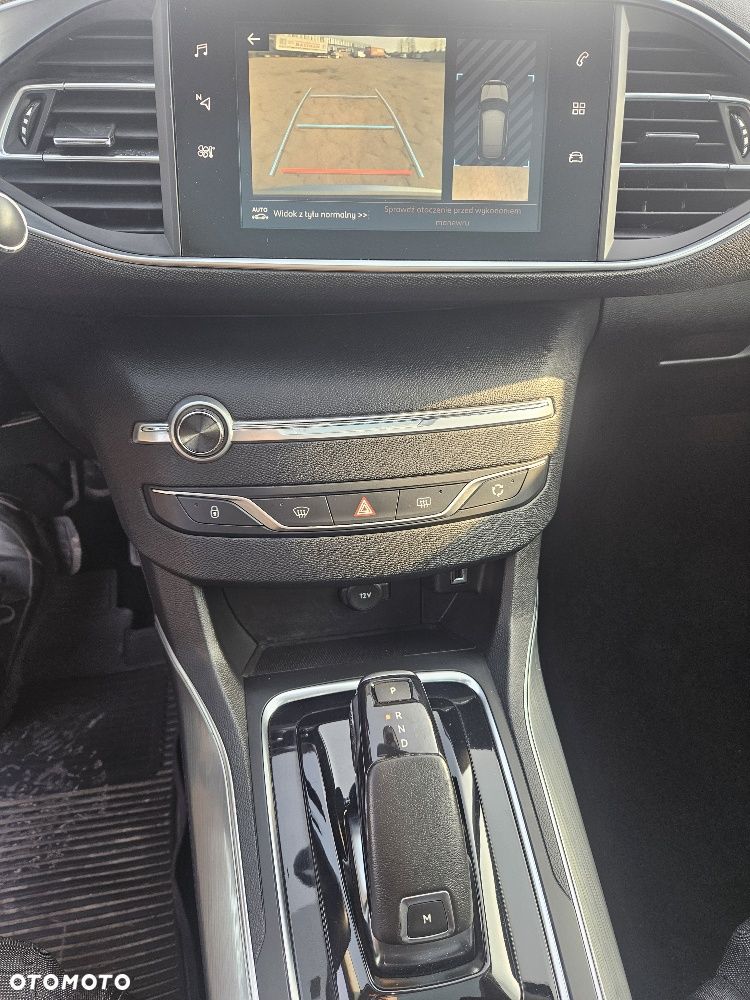 Peugeot 308 PureTech 130 GPF EAT8 Stop & Start Active - 9