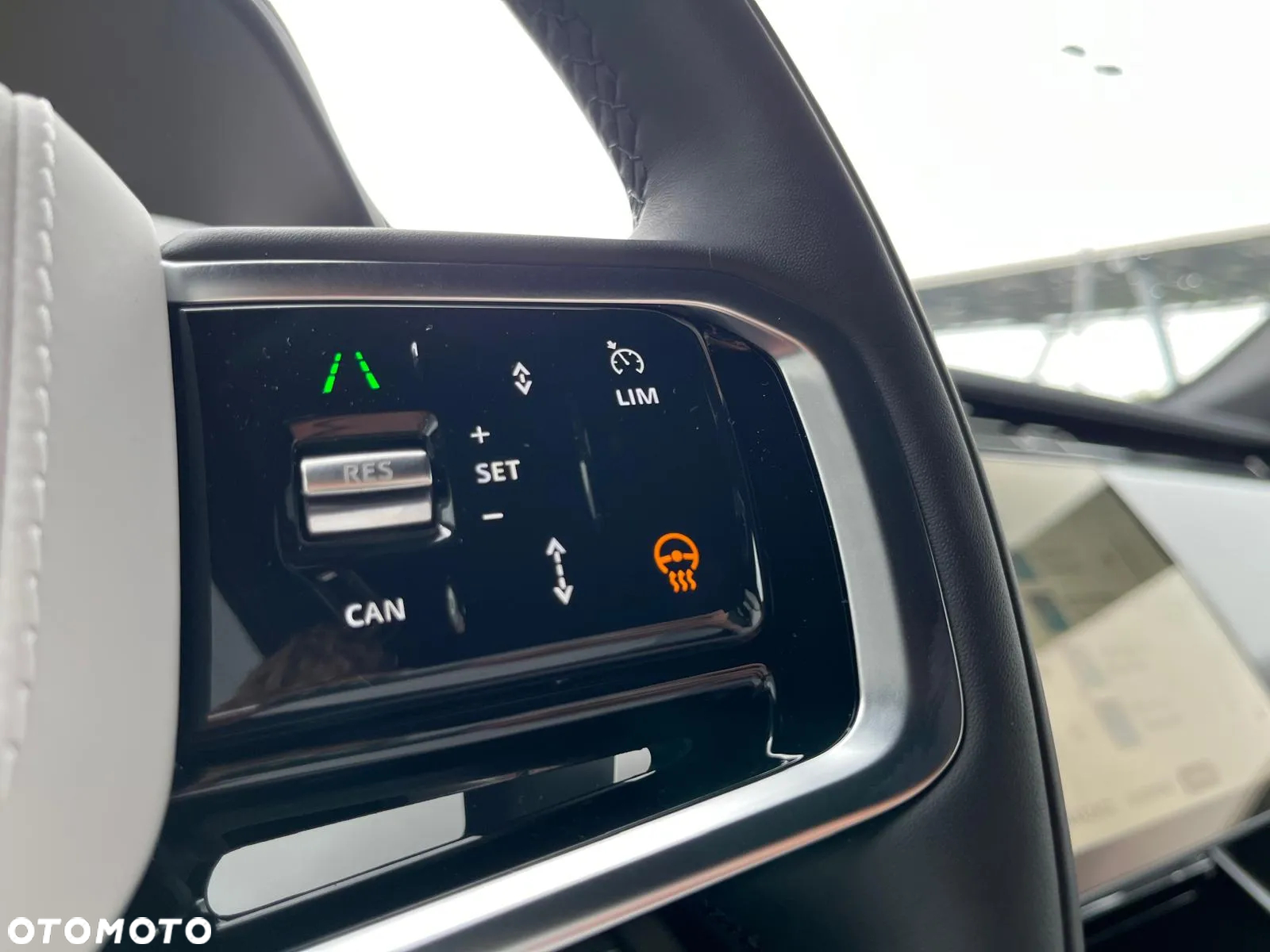 Land Rover Range Rover Sport - 12