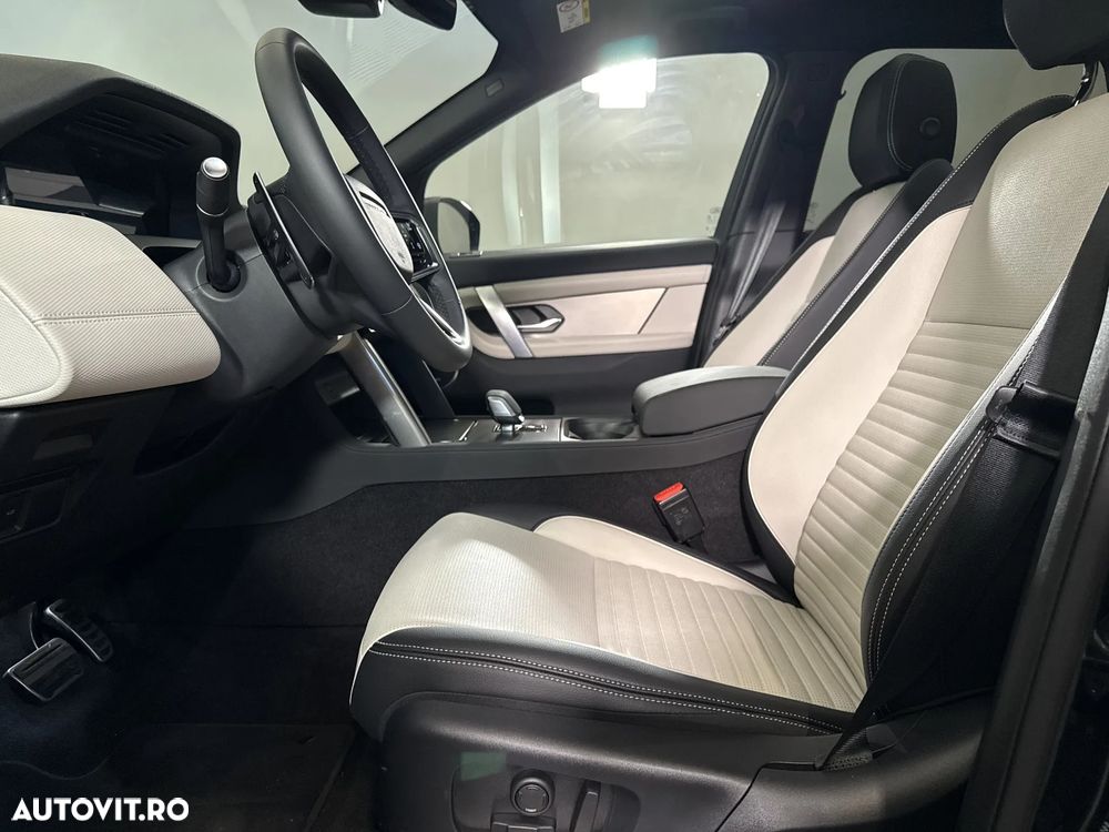 Land Rover Discovery Sport - 26