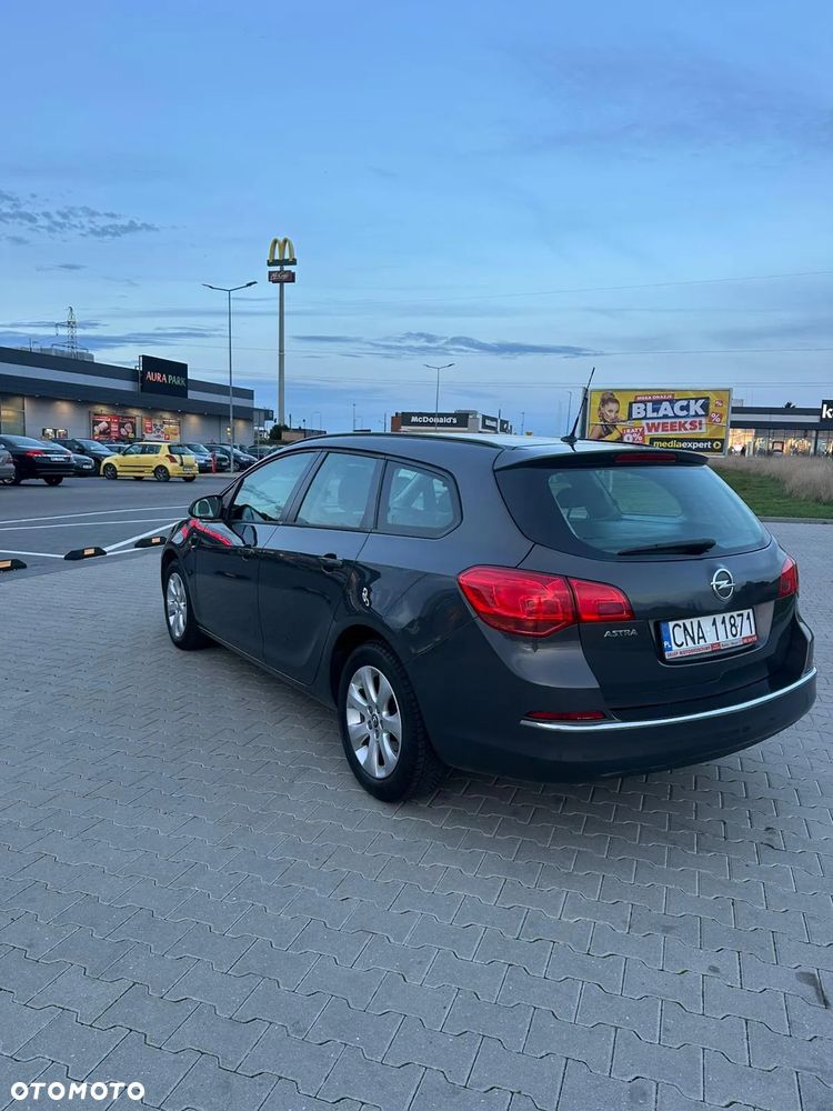 Opel Astra IV 1.6 Sport - 26