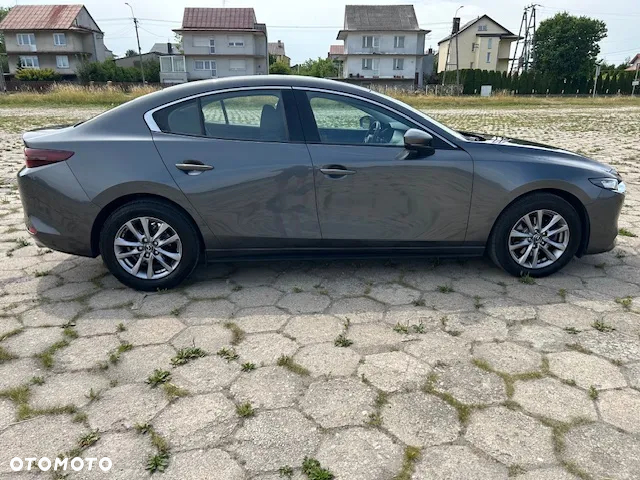 Mazda 3 FASTBACK SKYACTIV-X 2.0 M-Hybrid - 4