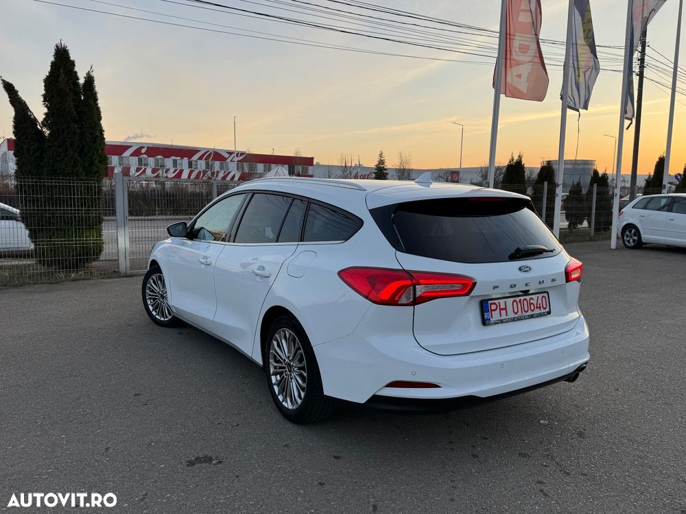 Ford Focus 1.5 EcoBlue Start-Stopp-System TITANIUM - 21