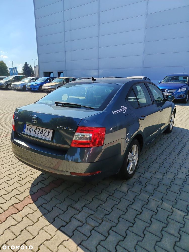 Skoda Octavia 2.0 TDI SCR Ambition - 7