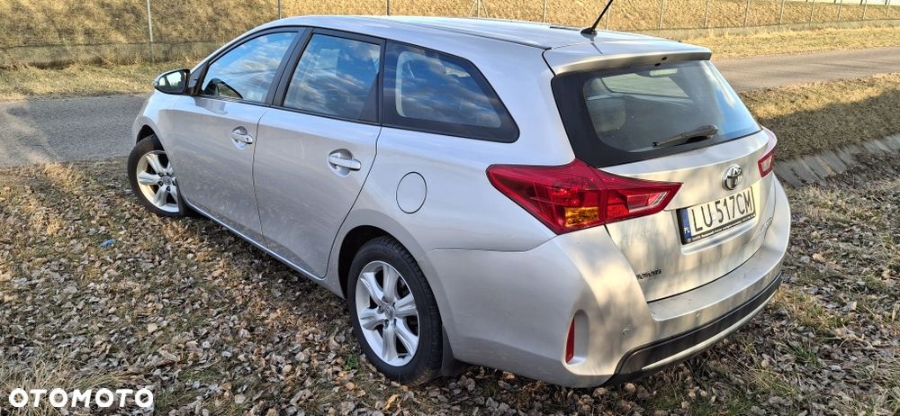 Toyota Auris - 7