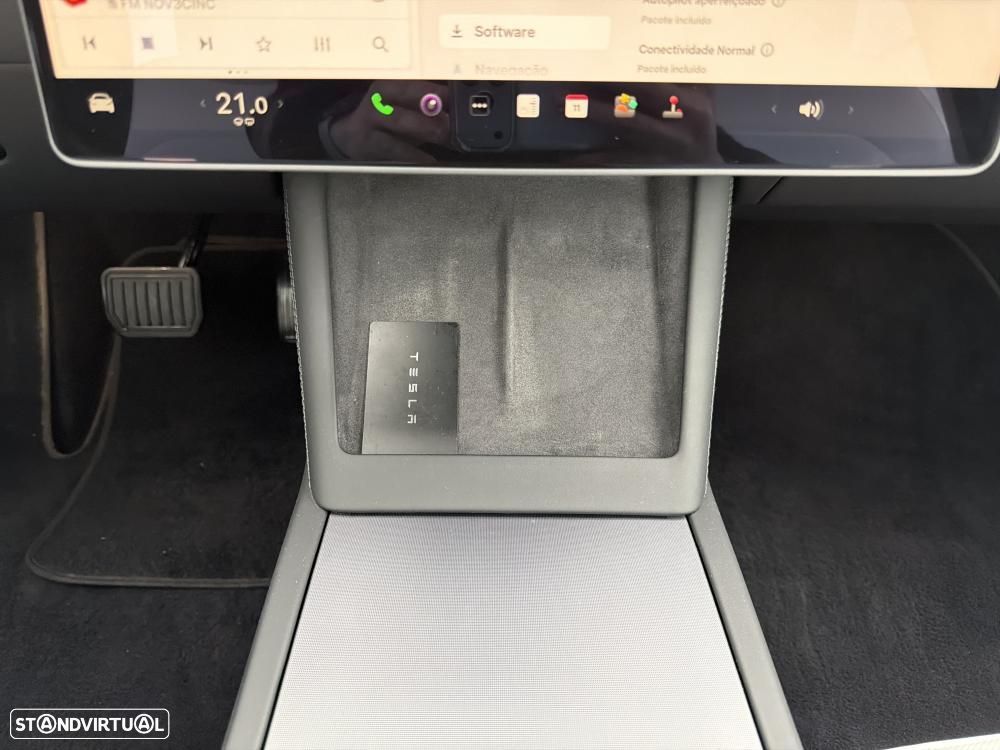 Tesla Model 3 Long Range Tração Integral Premium - 31