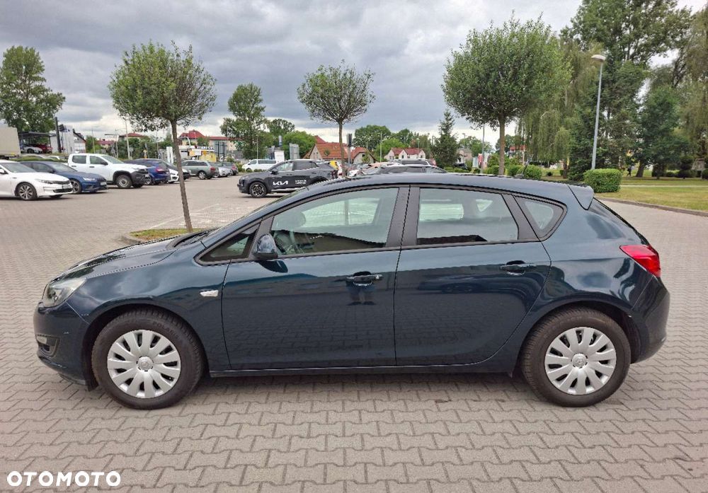 Opel Astra - 11