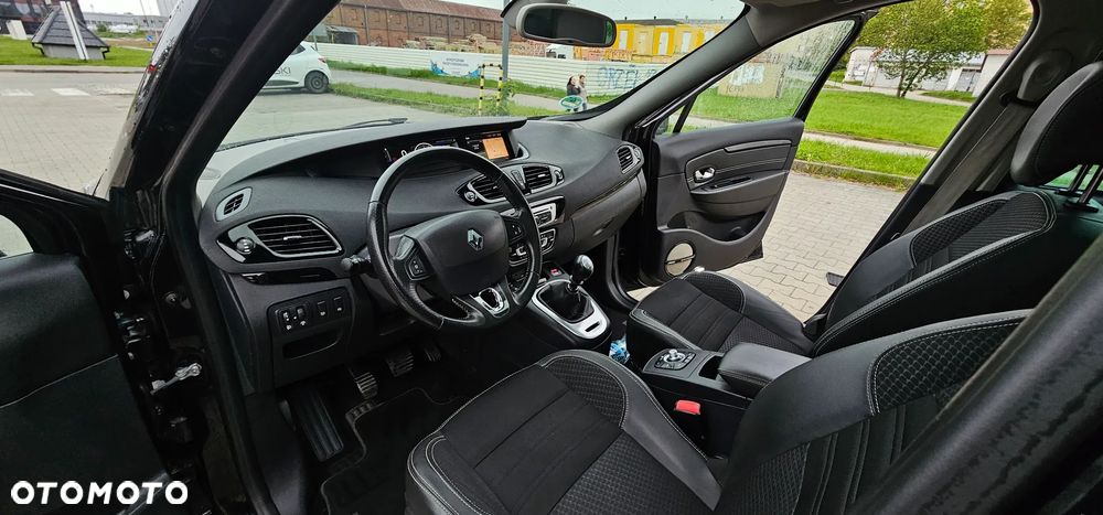 Renault Scenic 1.6dCi Energy Bose Edition - 24
