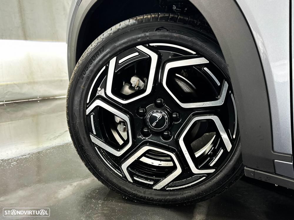 BYD Dolphin 60.4 kWh Design - 54